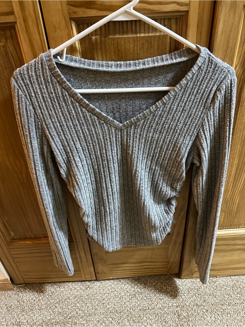 SHEIN Light Gray Ribbed V-Neck Long Sleeve Top